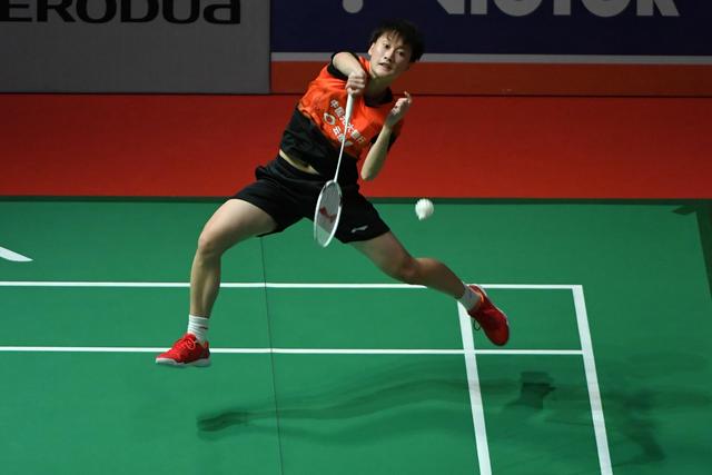 还进一步奠 还进一步奠