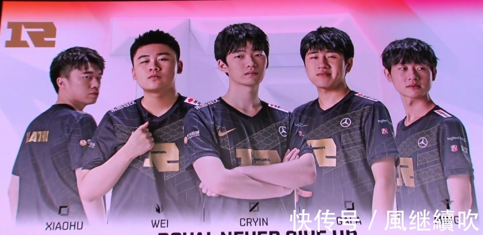 鏖战三小时，虽败亦无憾！郑钦文，已创造历史央视新闻微信公众号.