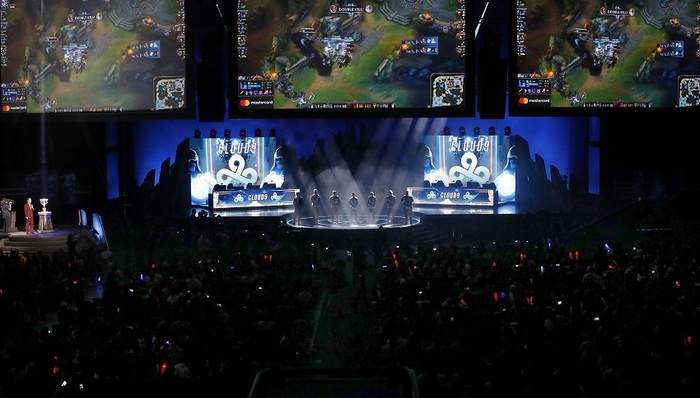 一条看似矛 一条看似矛