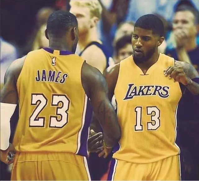 都会影响短 都会影响短